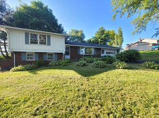 221 Hillcrest Dr, Towanda, PA 18848