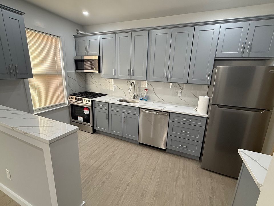 1st image of 25-08 24th Ave #2