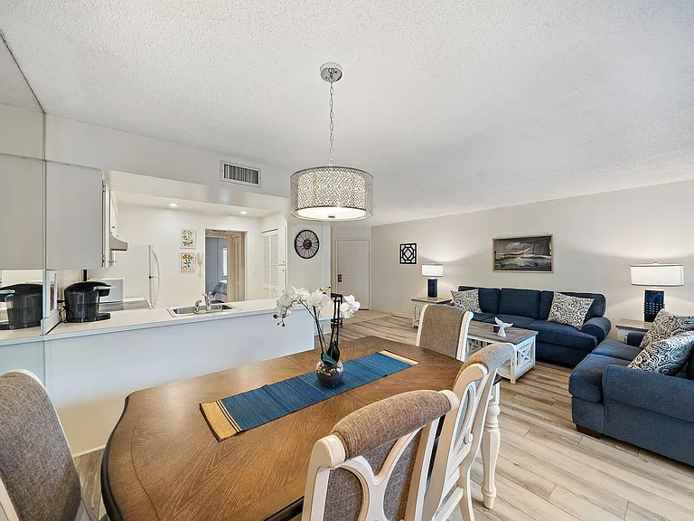 1605 S US Highway 1 #A306 — Photo 15