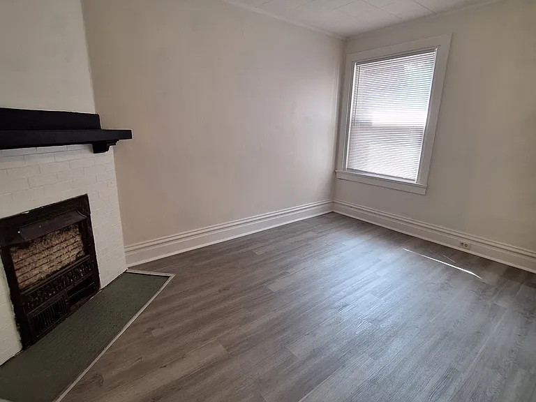 824 Ramsey St — Photo 14