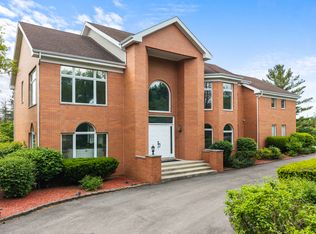 309 Dundee Rd, Barrington, IL 60010