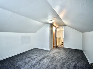 63 6th Ave N #1, Fargo, ND 58102
