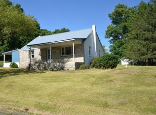 28 Seidel Rd, Reading, PA 19606