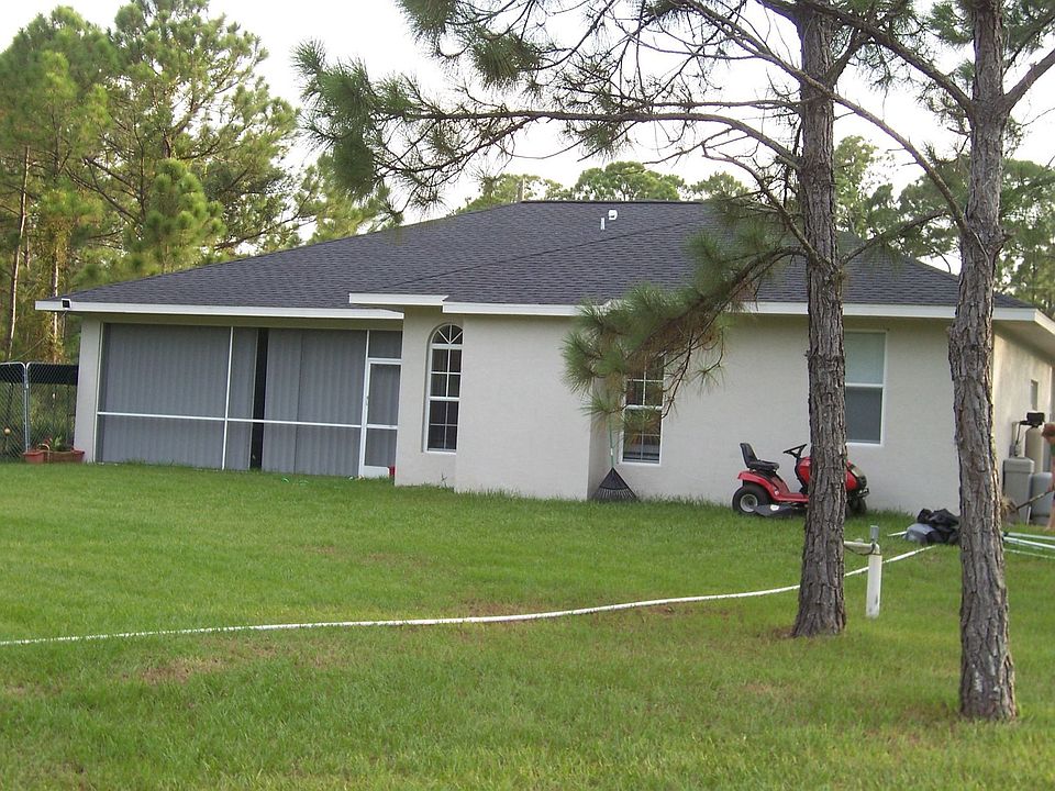 2nd image of 3062 Barry Rd