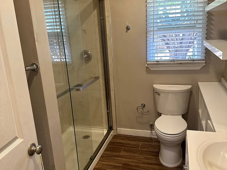 117 Pryce St #B — Photo 6