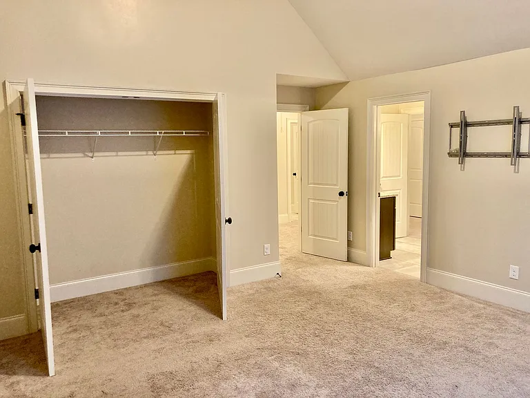 8758 Crenshaw Dr — Photo 24