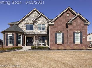 24641 Acorn Trl, Novi, MI 48374