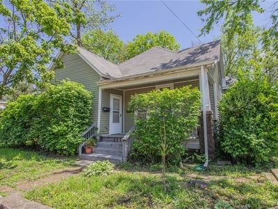 321 A St, Charleston, IL, 61920