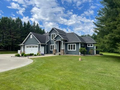 674 E Lake Victoria Rd SE, Alexandria, MN, 56308