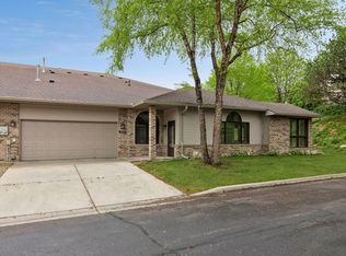 4143 Arbor Ln, Eagan, MN 55122