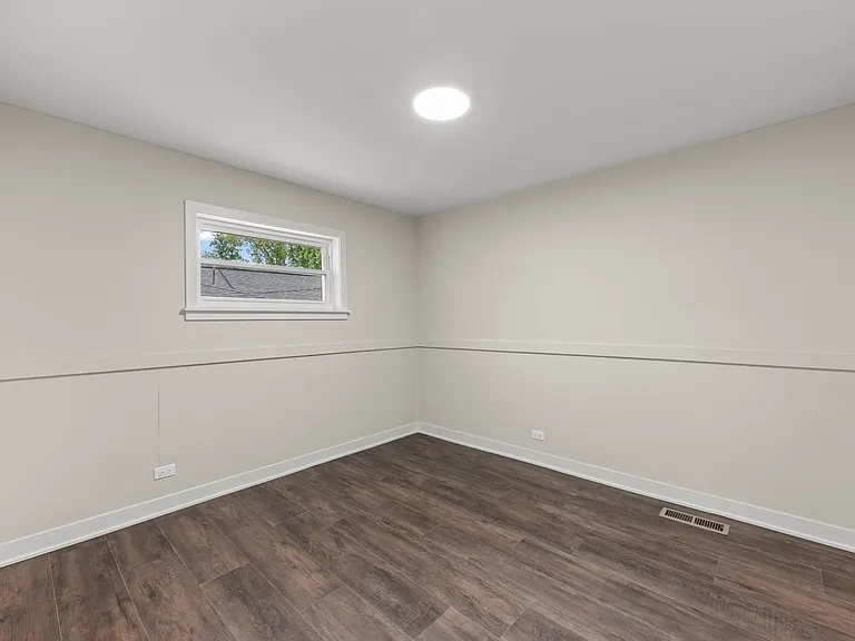 107 N Pierce Ave — Photo 11