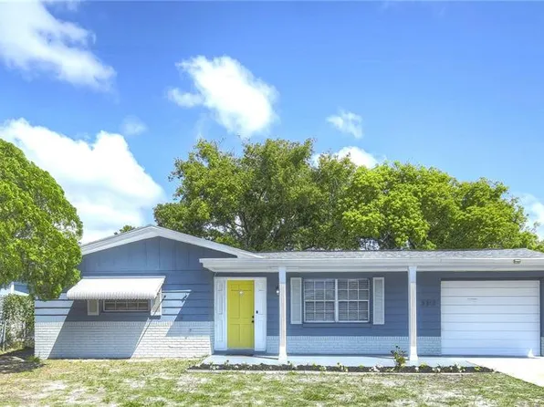 3312 Brookfield Dr, Holiday, FL 34691