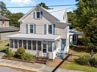 118 S Broad St, Columbia, NC 27925