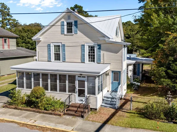 118 S Broad Street, Columbia, NC 27925