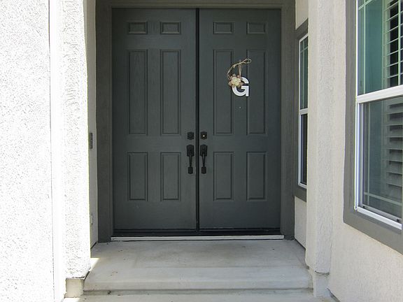 2nd image of 3560 Antigua Pl