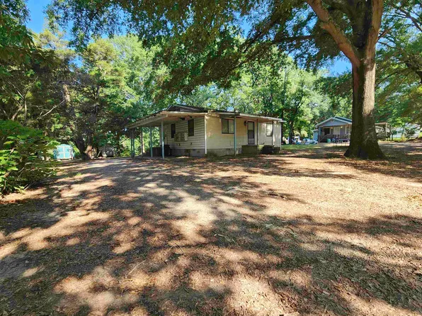 1515 Stanphil Rd, Jacksonville, AR 72076