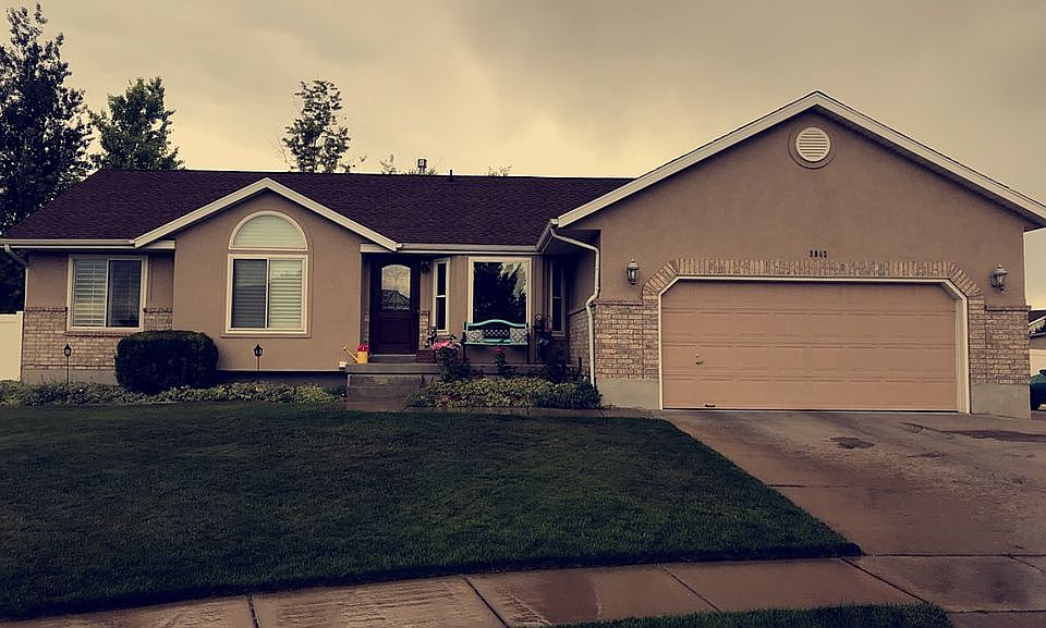 2nd image of 3943 W Baltimore Cir