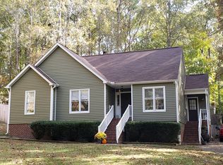 104 Bramble Ct, Youngsville, NC 27596
