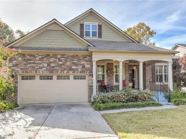 804 Cotton Creek Dr, Canton, GA 30115