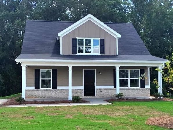 70 Charlotte Dr, Statham, GA 30666