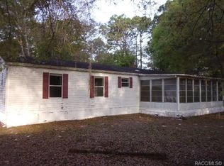 7440 W Arabis Ln, Homosassa, FL 34448