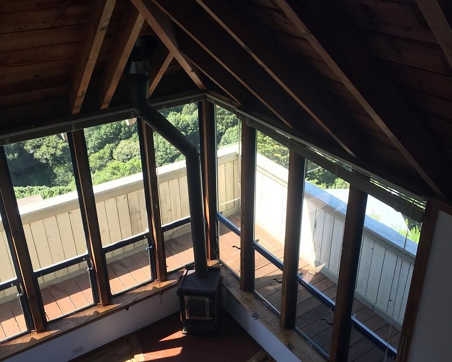 1st image of 856 Marin Dr