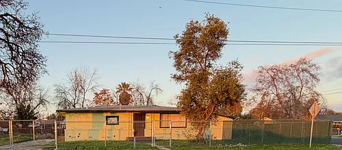 400 Scott St Photo 1