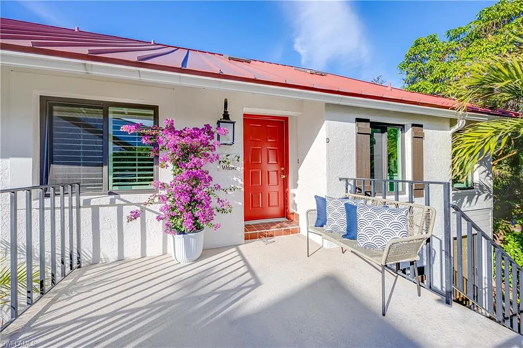 3 bed, 3.0 bath, 1915 sqft, $13,000 — Photo 1