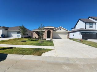 604 Trinity Park Trl, Alvarado, TX 76009
