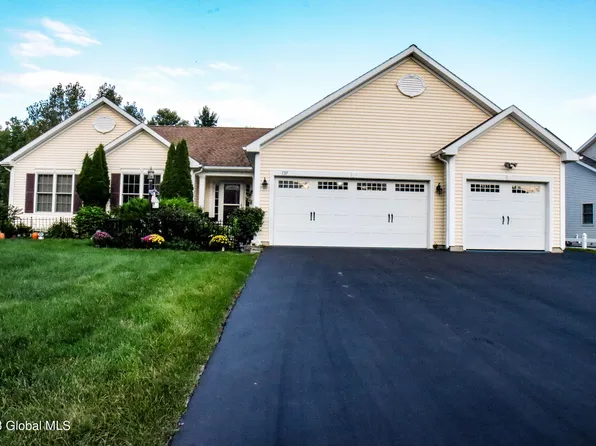 137 Bridle Path Path, Selkirk, NY 12158