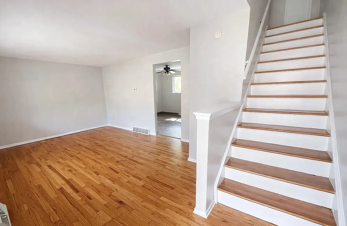 Living Room 2/3BR - Creekview Gardens