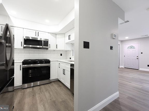 2nd image of 6034 Netherton St