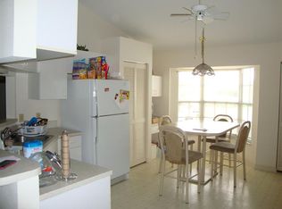 911 Oxford Way, Lake Wales, FL 33853