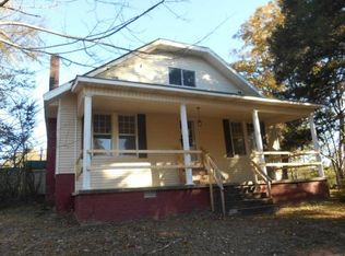 307 Kirkpatrick Dr, Selmer, TN 38375