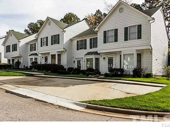 119 S McLean Ct, Cary, NC 27513