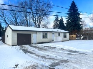 1046 Tamrack Rd, Alpena, MI 49707