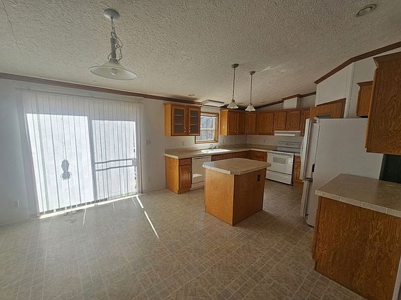 5th image of 16538 Brighton Point Rd