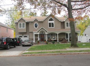 55 Ferndale Rd, Paramus, NJ 07652