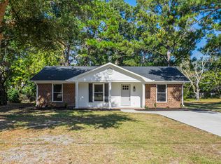228 E 11th St, Southport, NC 28461