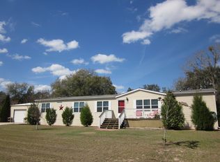 4237 Sunnyside Dr, Fruitland Park, FL 34731