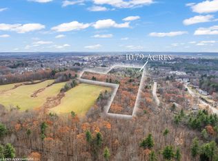 4539A Knox Ln, Berwick, ME 03901