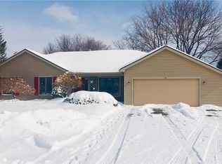 44 Holly Sue Ln, Rochester, NY 14626