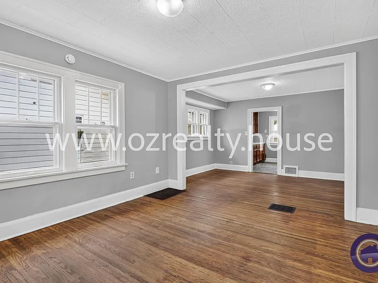 3644 Leybourn Ave — Photo 6