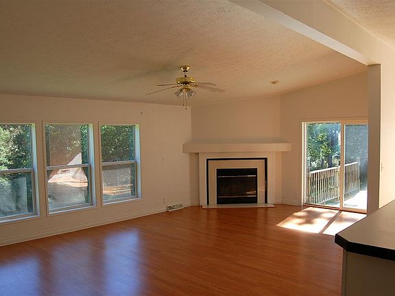 2nd image of 10120 Amos Wood Dr