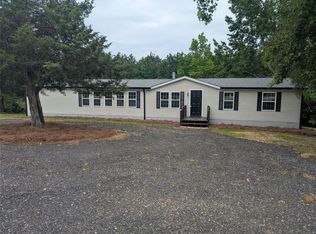 732 Five Points Rd, Buchanan, GA 30113