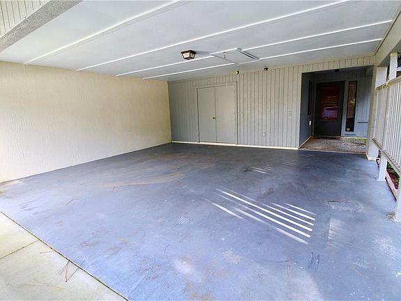 2nd image of 377 Sweetbriar Ln