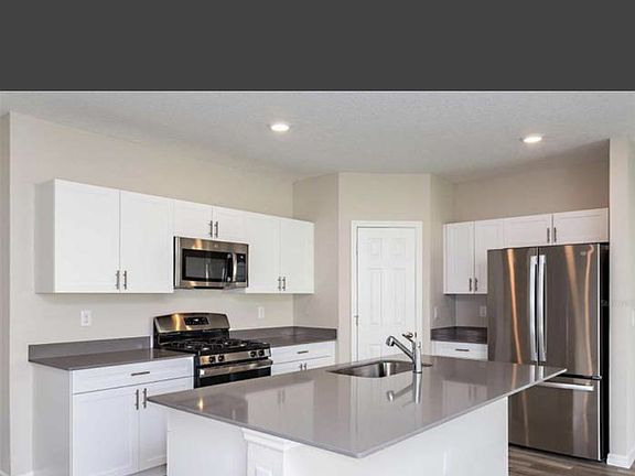 3rd image of 14440 Meadow Bird Ave