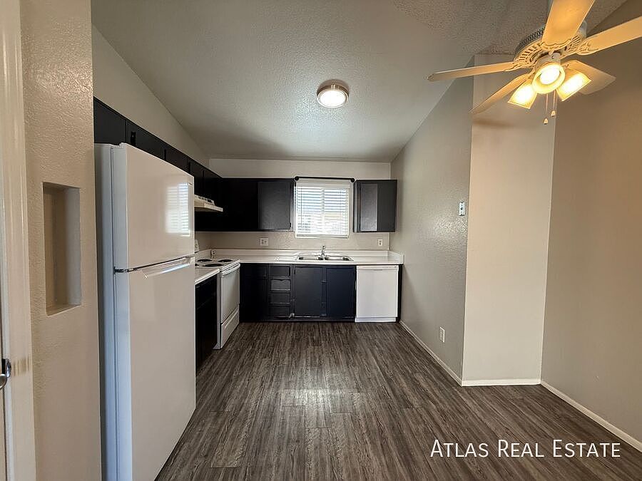 1st image of 465 W Ivyglen St Unit 13-225