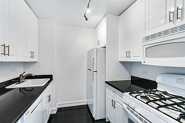 Rented by (Legacy) Elegran