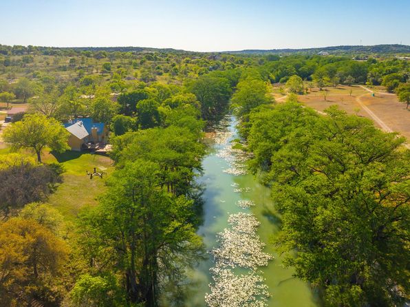 359 Beaver Rd, Ingram, TX 78025